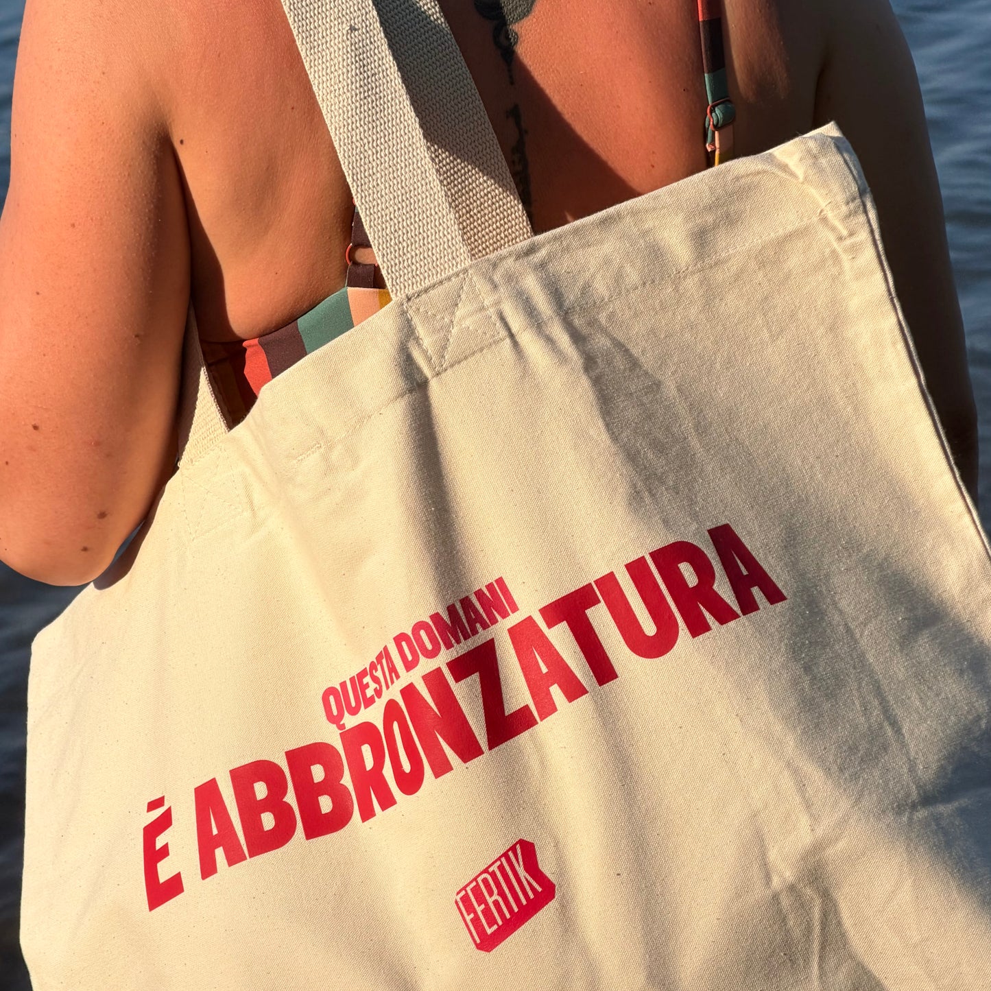 Borsa mare | Questa domani è abbronzatura